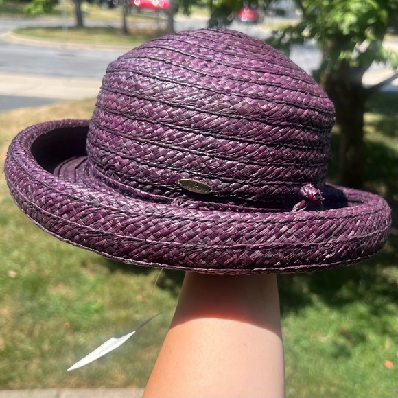 LIZ Claiborne Purple Straw Weaved Hat comfort Band Feature Made in China NWT - Picture 2 of 12